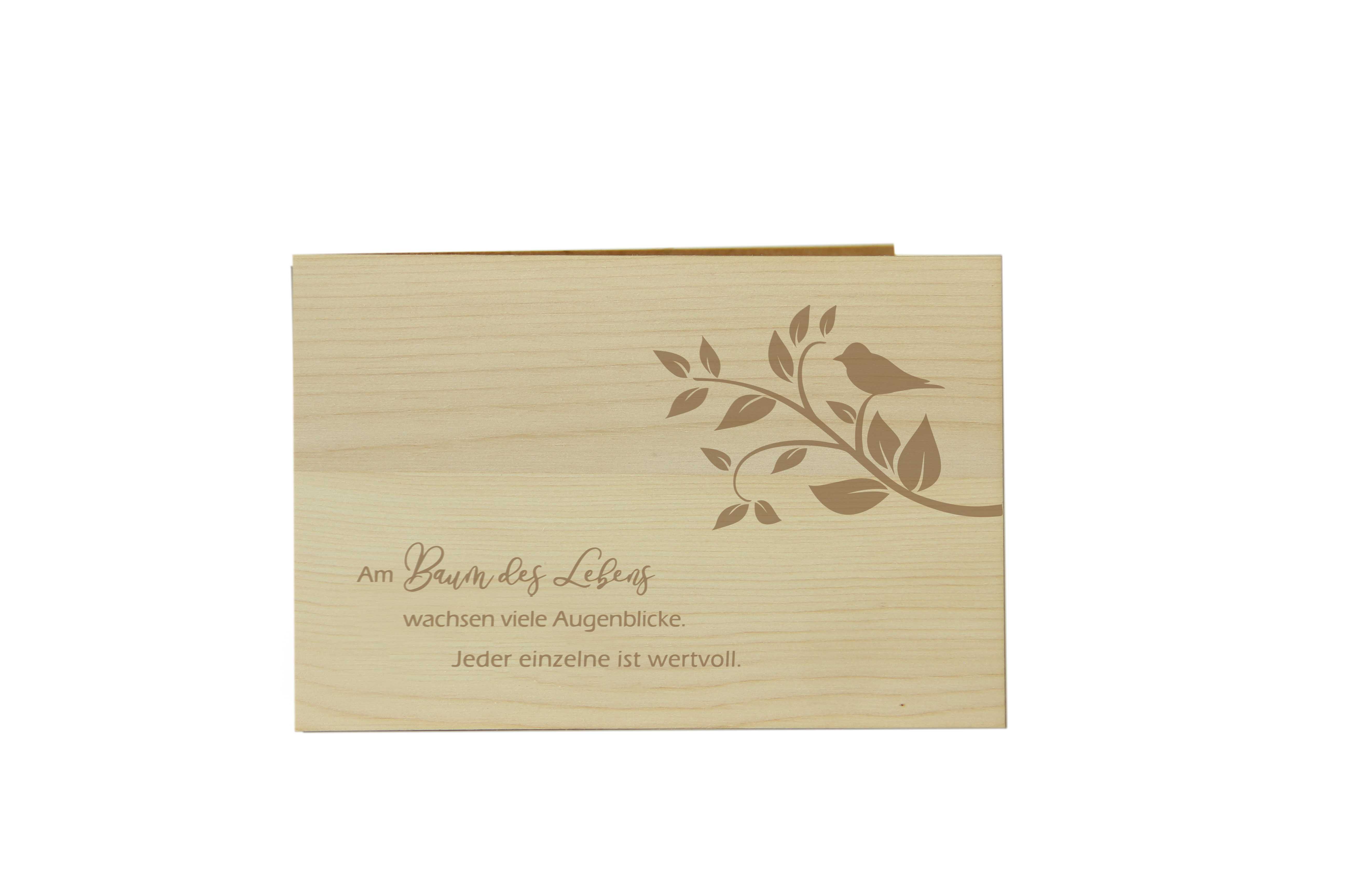 Holzgrusskarten - Geschenkkarte Spruchkarte "Am Baum des Lebens wachsen viele Augenblicke" aus Zirbe, Ast, Vogel